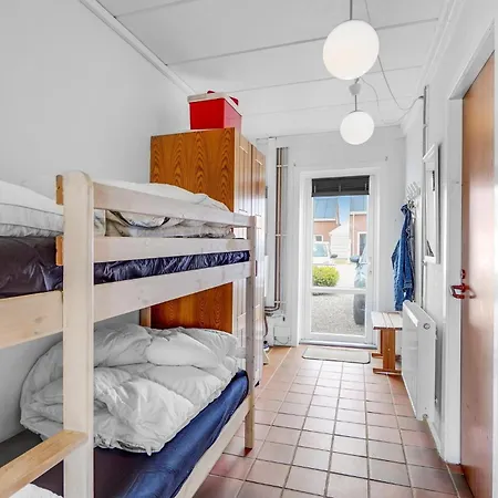 Lägenhet 73 *